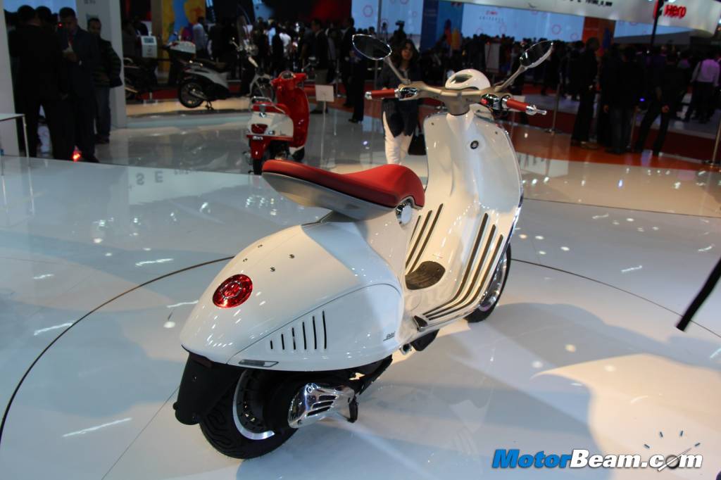 Vespa 946 Taillight