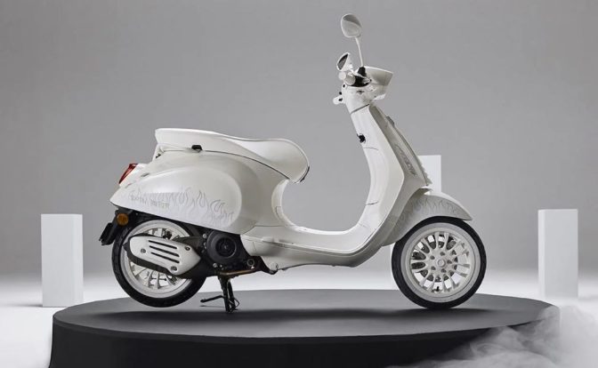 Vespa Justin Bieber Edition