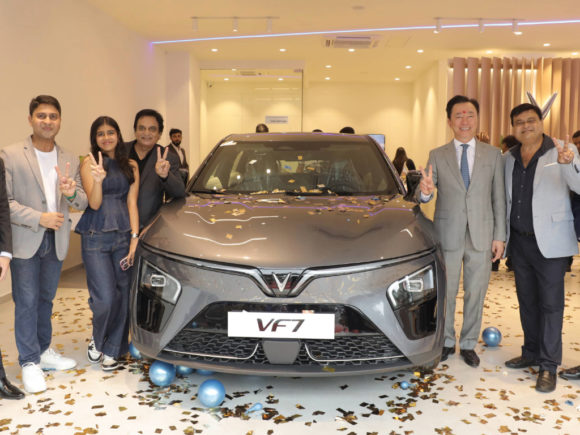 VinFast VF7 Dealership