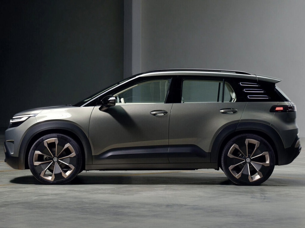 Volkswagen ID Cross side