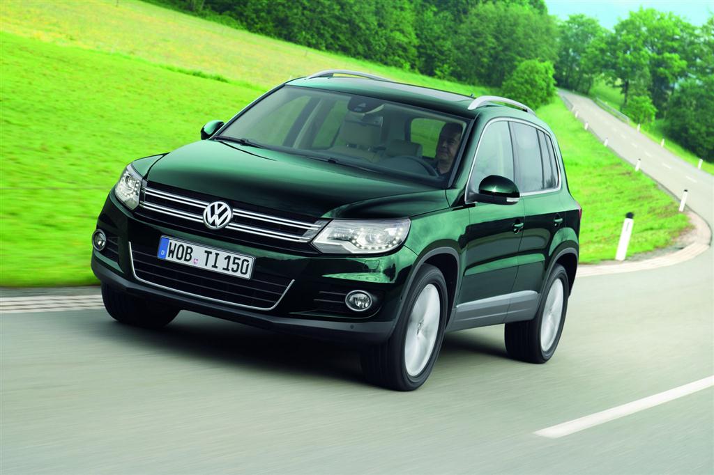 Volkswagen Tiguan Front