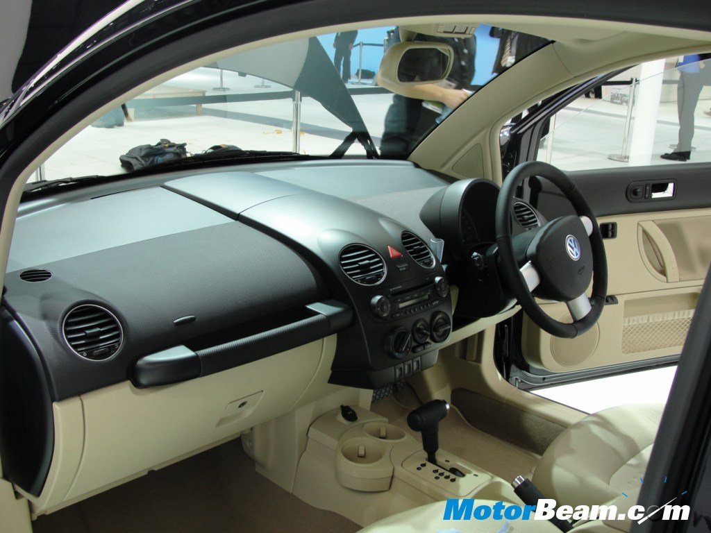 Volkswagen_Beetle_Interior