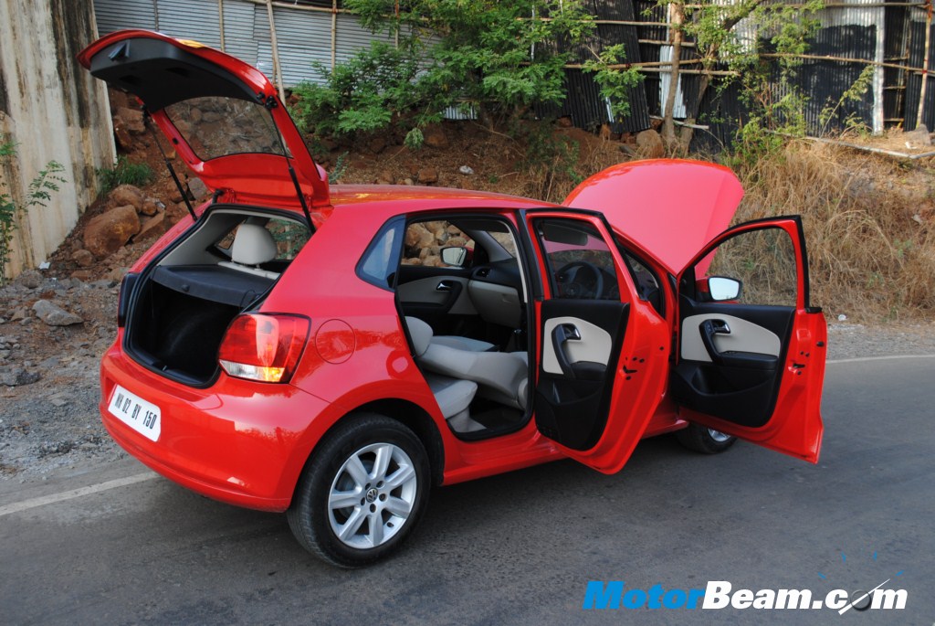 Volkswagen_Polo_Doors_Open