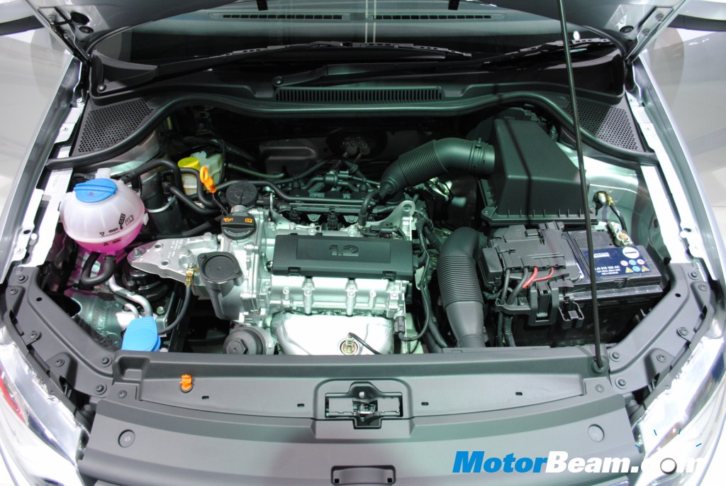 Volkswagen_Polo_Petrol
