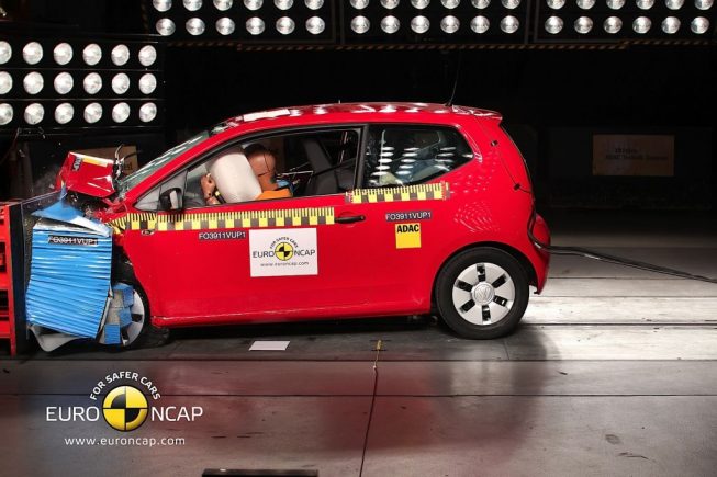 Volkswagen UP! Crash Test