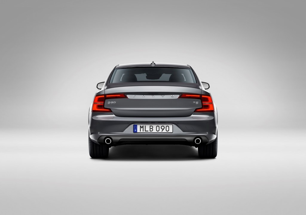 Volvo S90 Rear