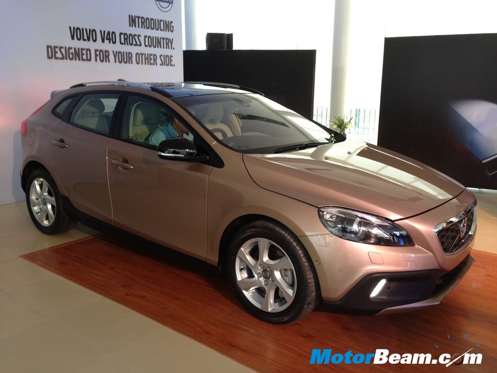 Volvo V40 Cross Country Launch