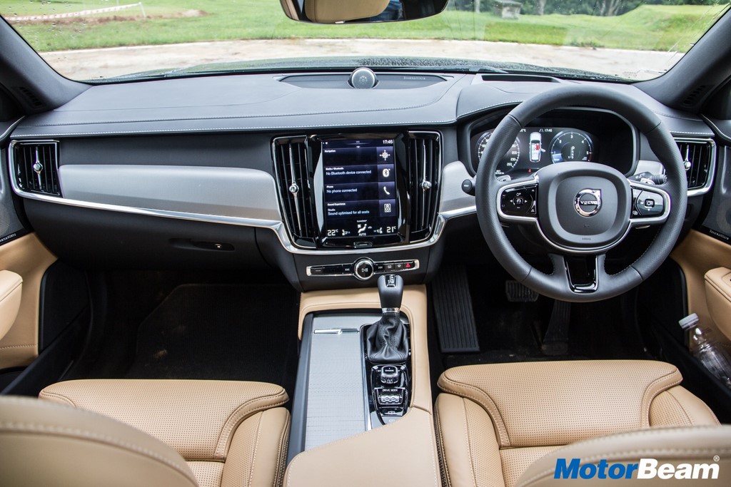 Volvo V90 Cross Country Interiors