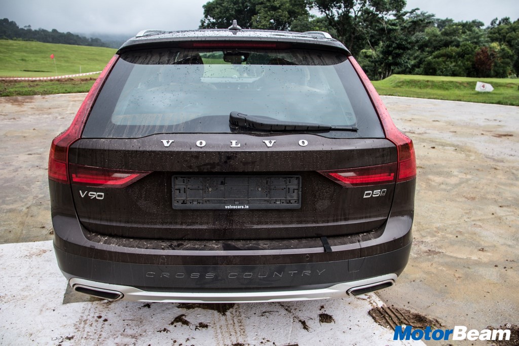 Volvo V90 Cross Country Rear