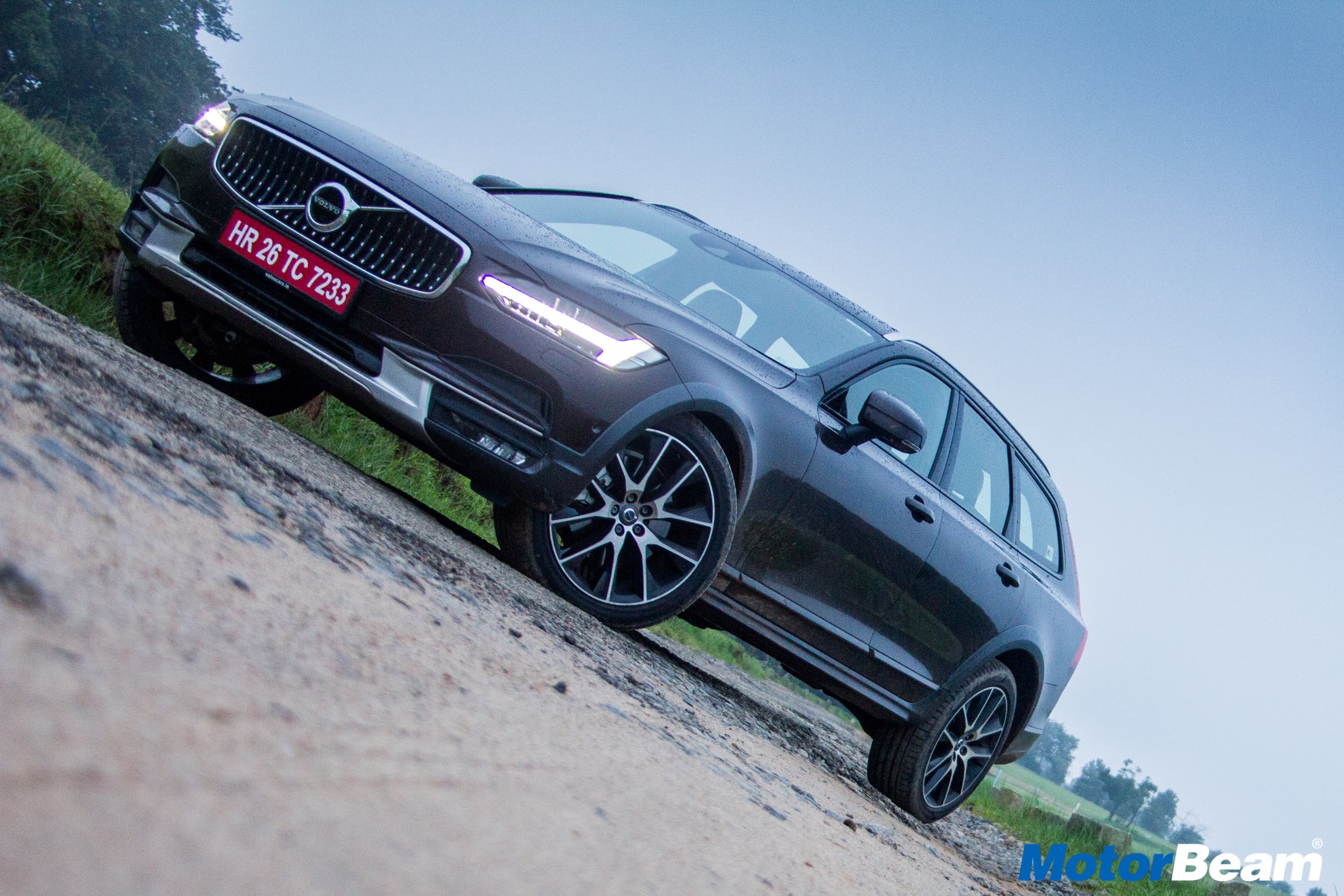 Volvo V90 Cross Country Review