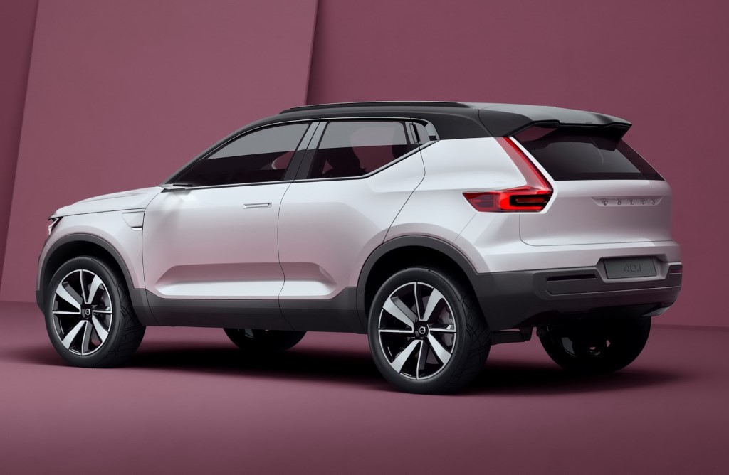 Volvo XC40 Rear
