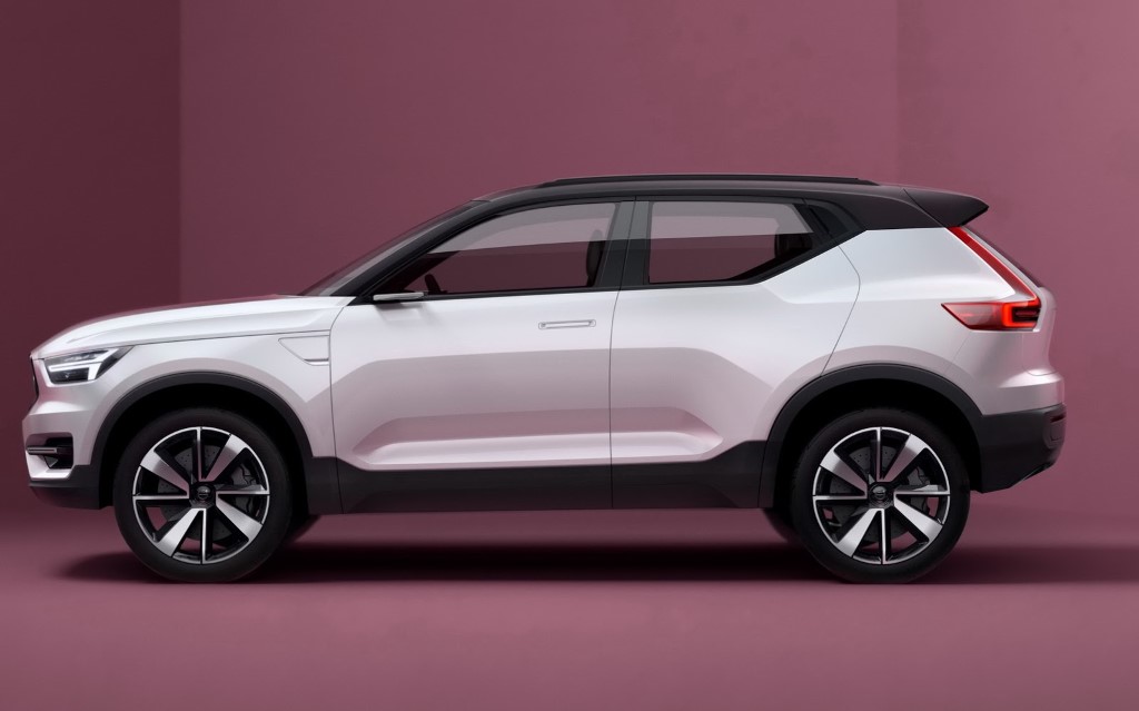 Volvo XC40 Side