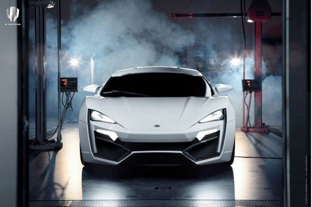 W Motors Lykan Hypersport front