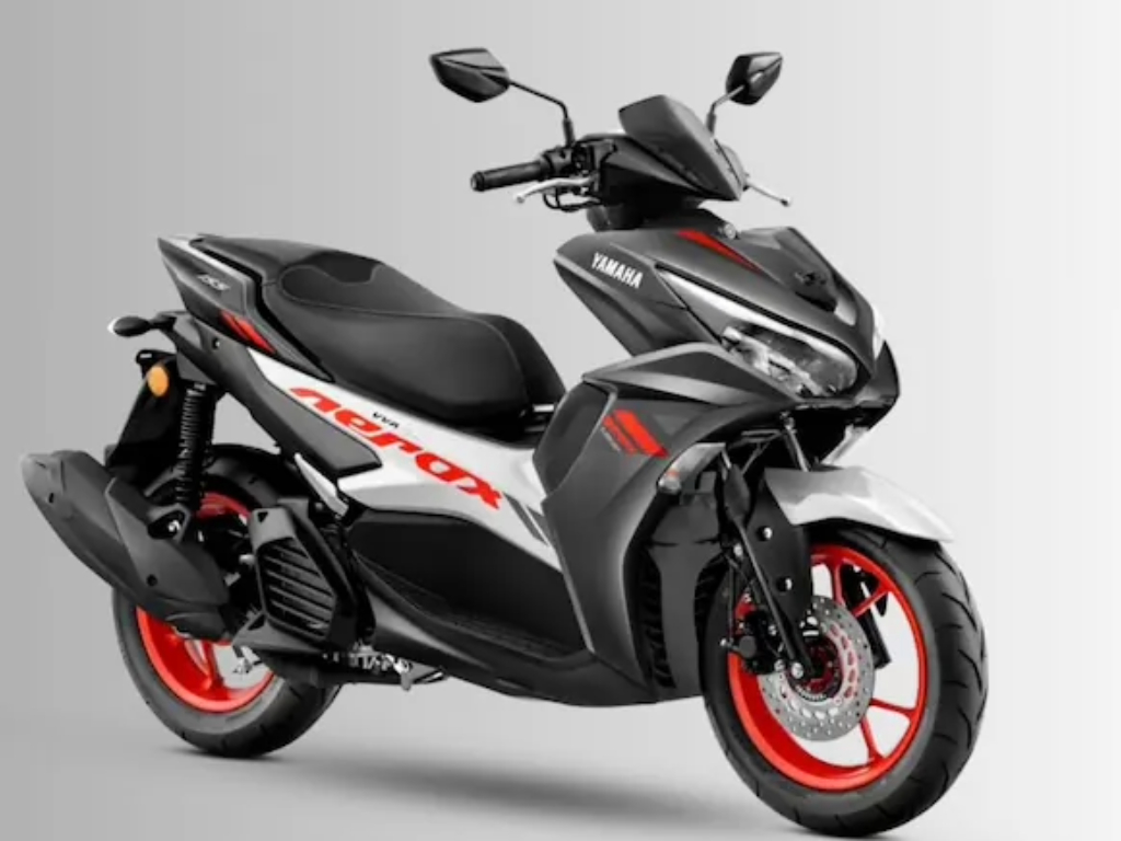 Yamaha Aerox 155 front
