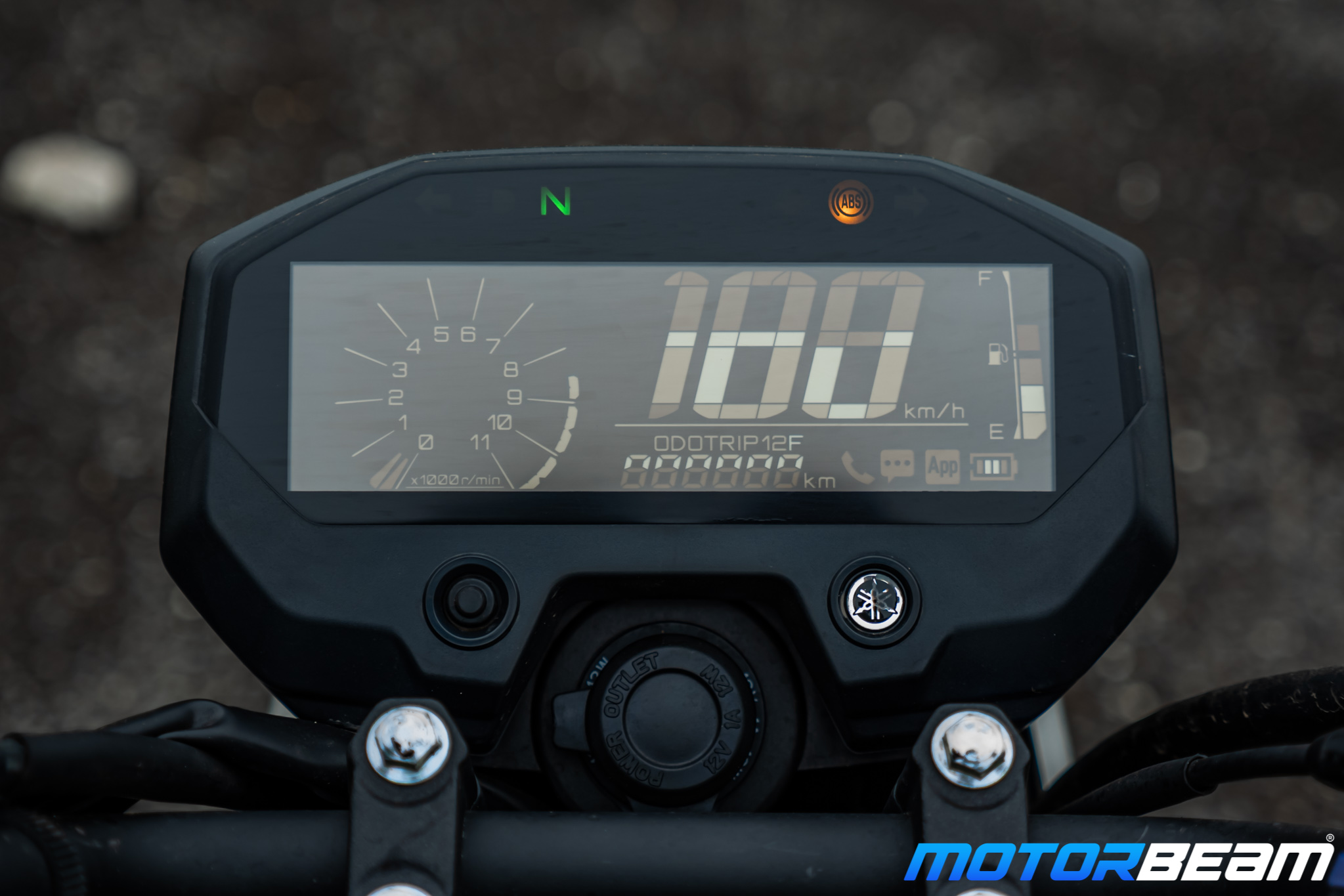 Yamaha FZ-X Review 35