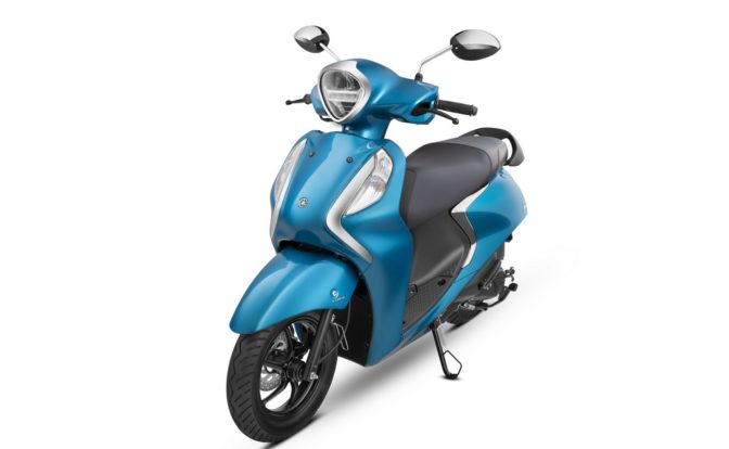 Yamaha Fascino 125 Hybrid Cyan Blue