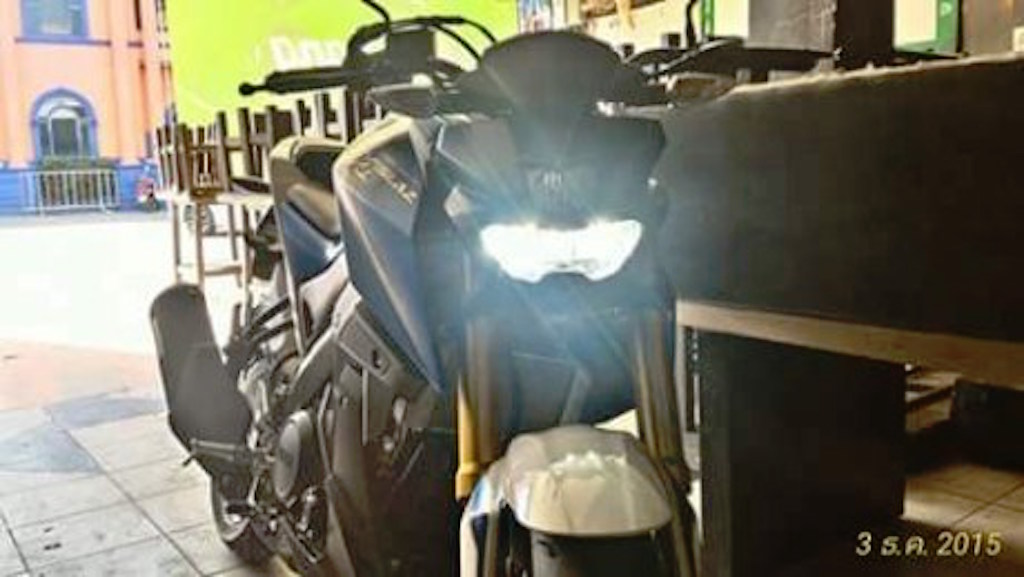 Yamaha M-Slaz LED Low Beam