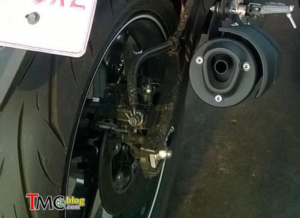 Yamaha MT-15 Exhaust Spied