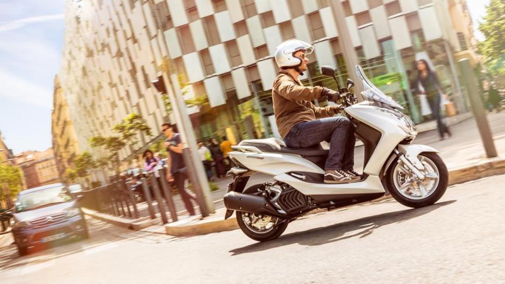 Yamaha Majesty S 125 Action
