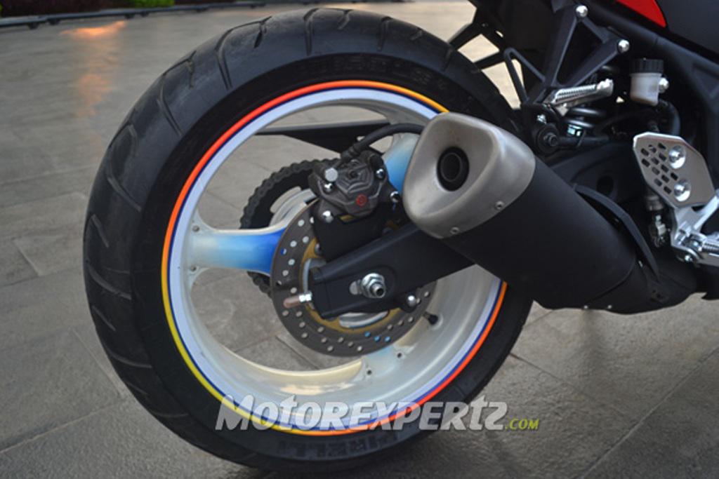 Yamaha R25 Modified Indonesia Rear White Alloy Wheel