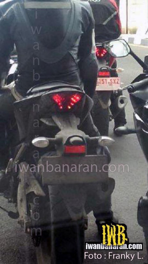 Yamaha R25 Spy Shot Rear