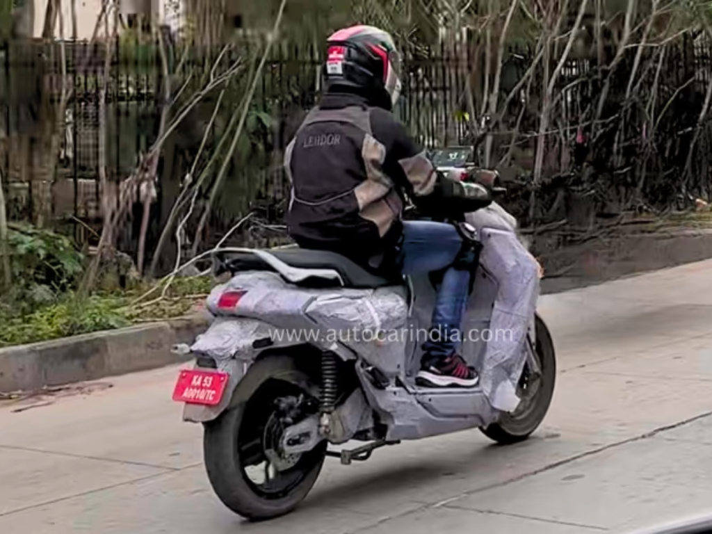 Yamaha RY01 rear