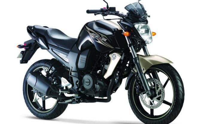 Yamaha_FZ-S_Golden_Streak