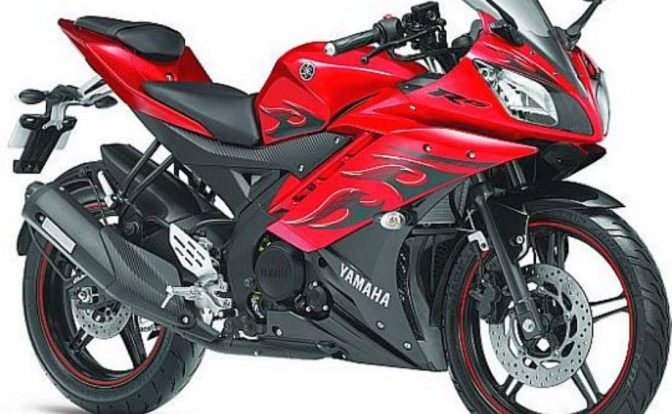 Yamaha R15 Fiery Red Edition