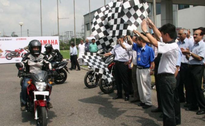 Yamaha_SZ_Tour