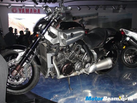 Yamaha_VMAX_2010_Auto_Expo