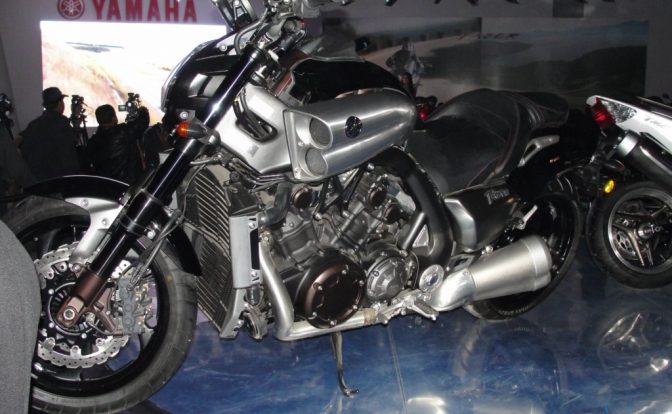 Yamaha_VMAX_2010_Auto_Expo