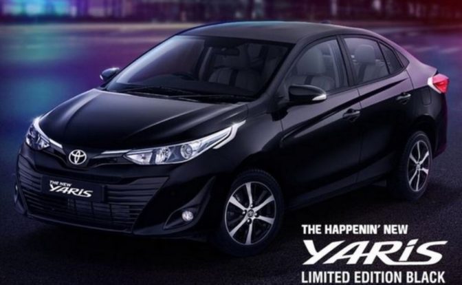 Yaris Black Edition