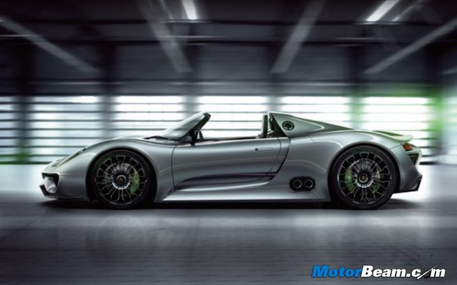 porsche hybrid 918 spyder side