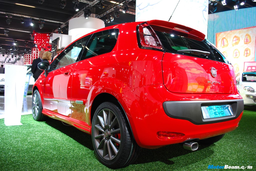 red_fiat_punto_evo red_fiat_punto_evo